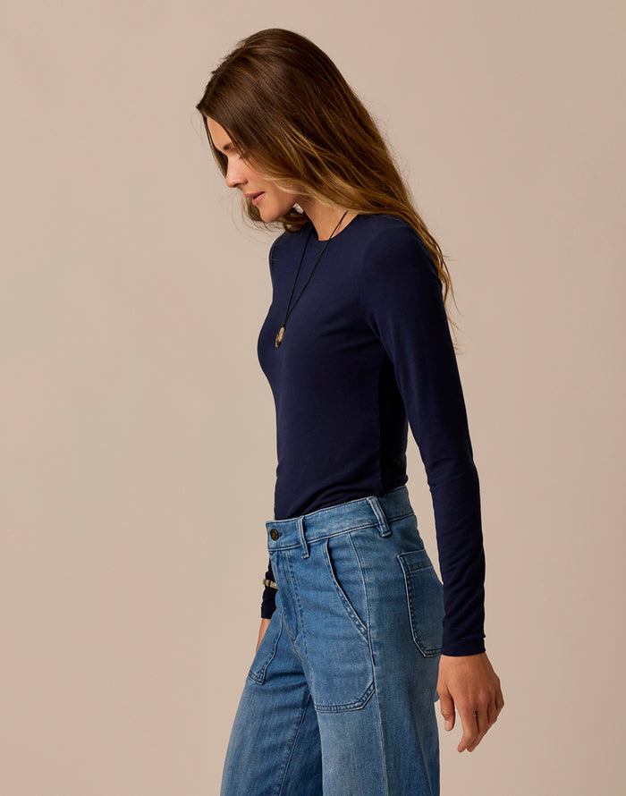 Lea Tissue Crewneck: Navy