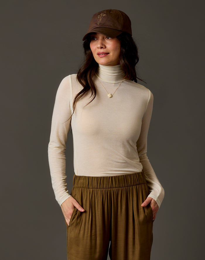 Lea Tissue Turtleneck: Birch