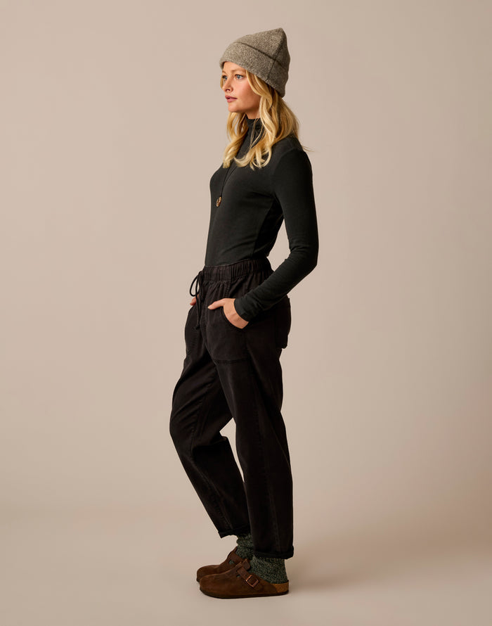 Lea Tissue Turtleneck: Black