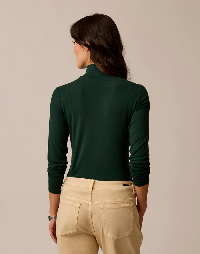 Lea Tissue Turtleneck: Dark Pine