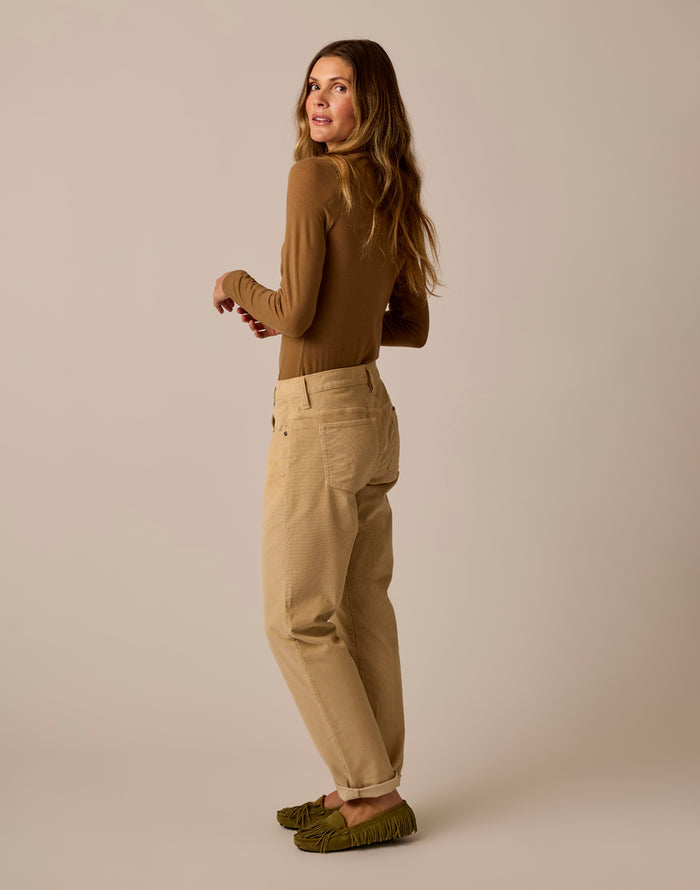 Lea Tissue Turtleneck: Walnut