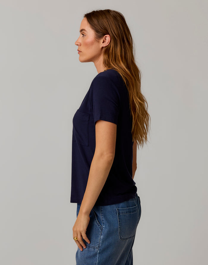 Lea Tissue V-Neck: Navy