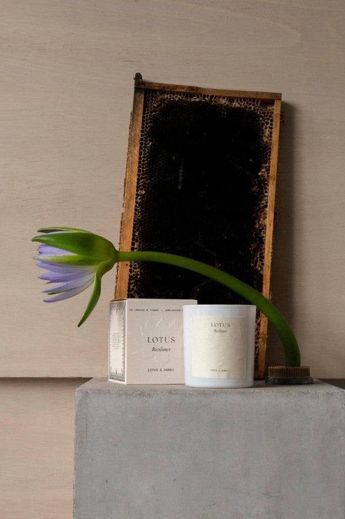 Lotus Candle | Lotus + Honey