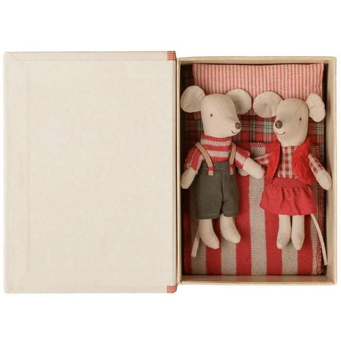 Maileg - Christmas Twin Mice in Book