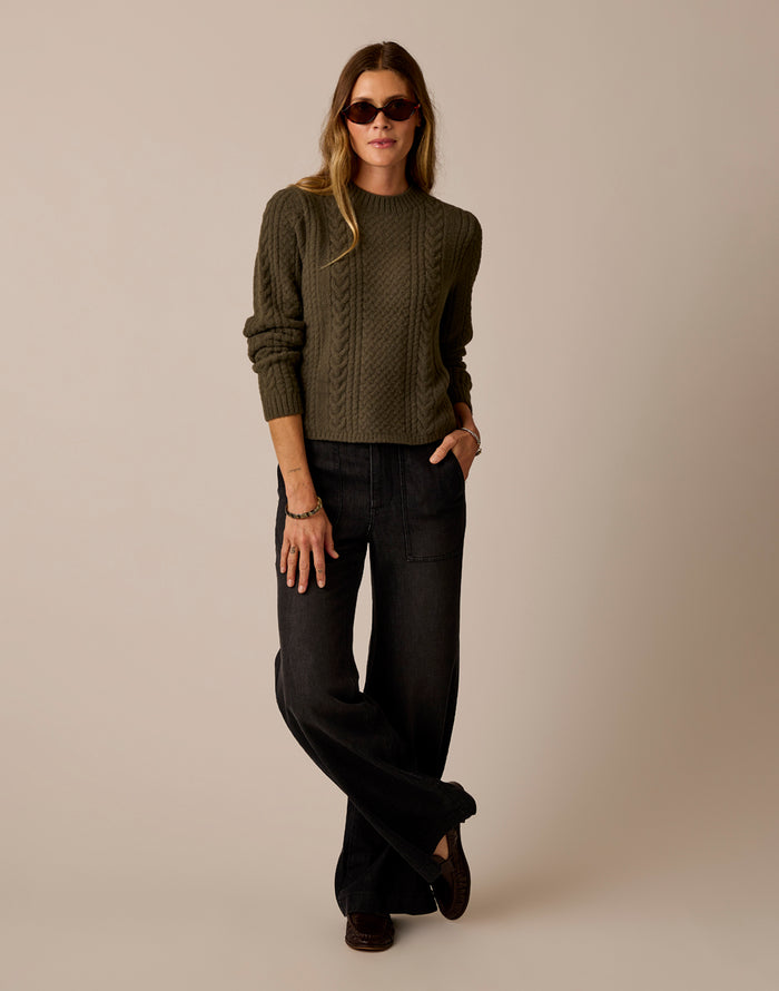 Monroe Cable Sweater: Dark Olive