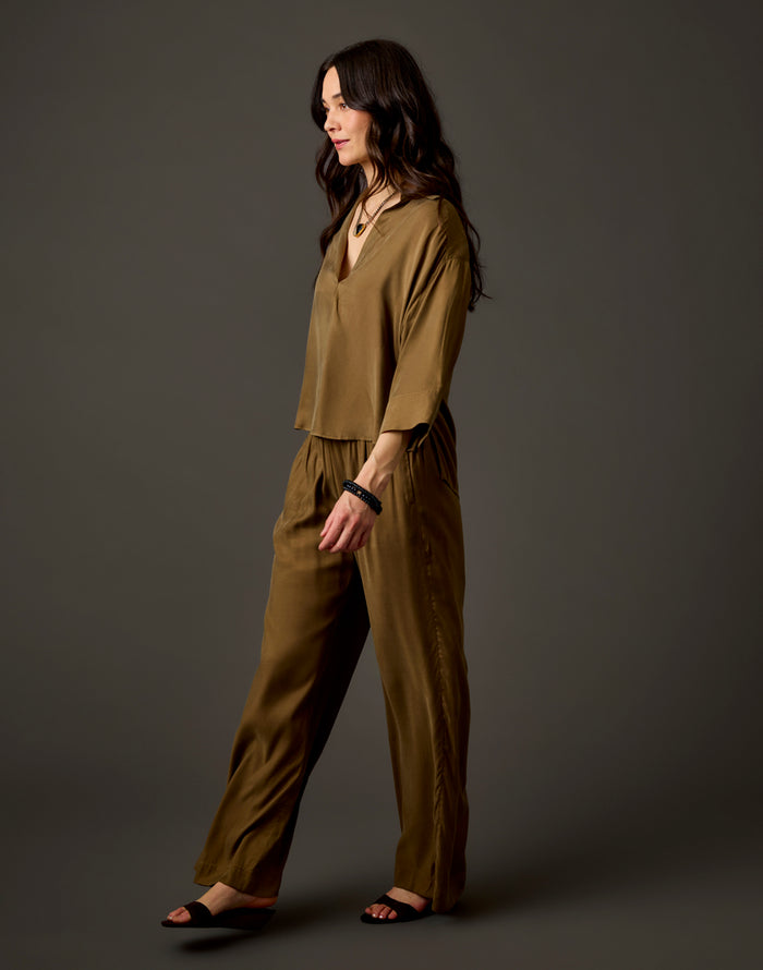 Nova Kindsilk Top: Teak