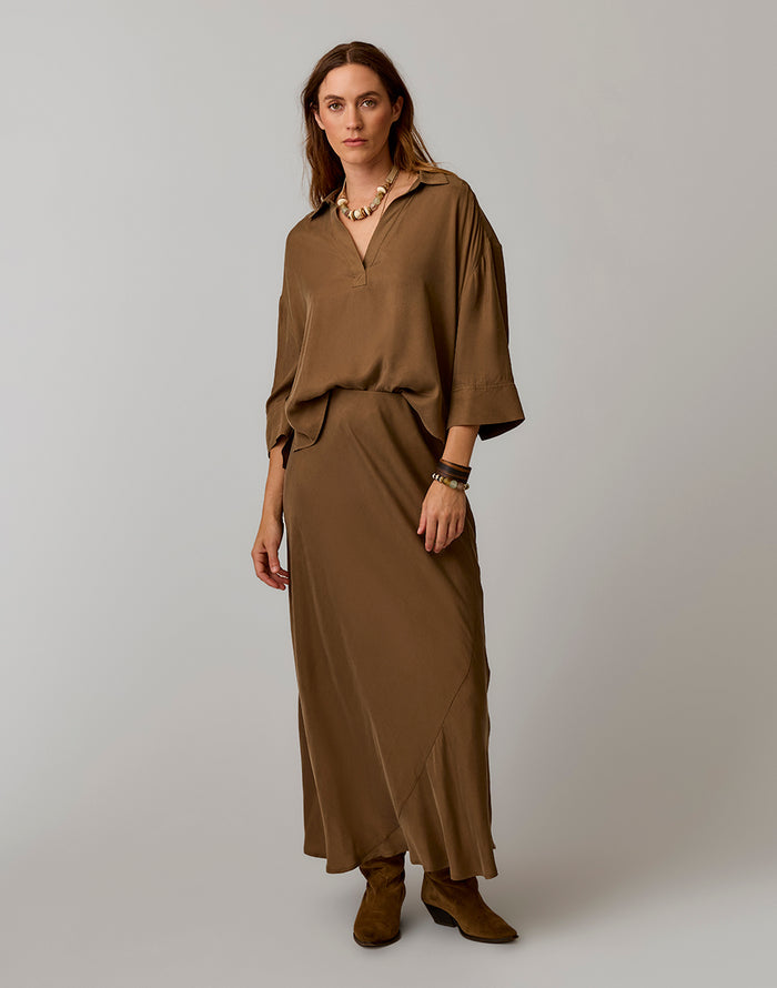 Nova Kindsilk Top: Teak