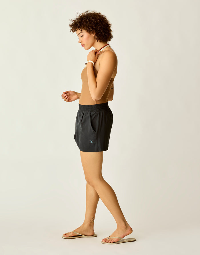 Ocean Breeze Short: Black