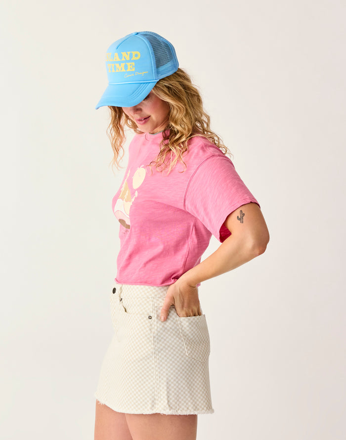 Parker Graphic Tee: Chateau Scenic