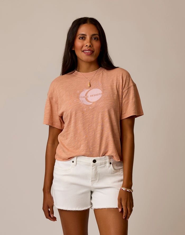 Parker Graphic Tee: Crema Celestial