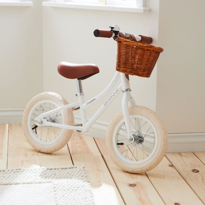 Personalised Banwood First Go Balance Bike in White