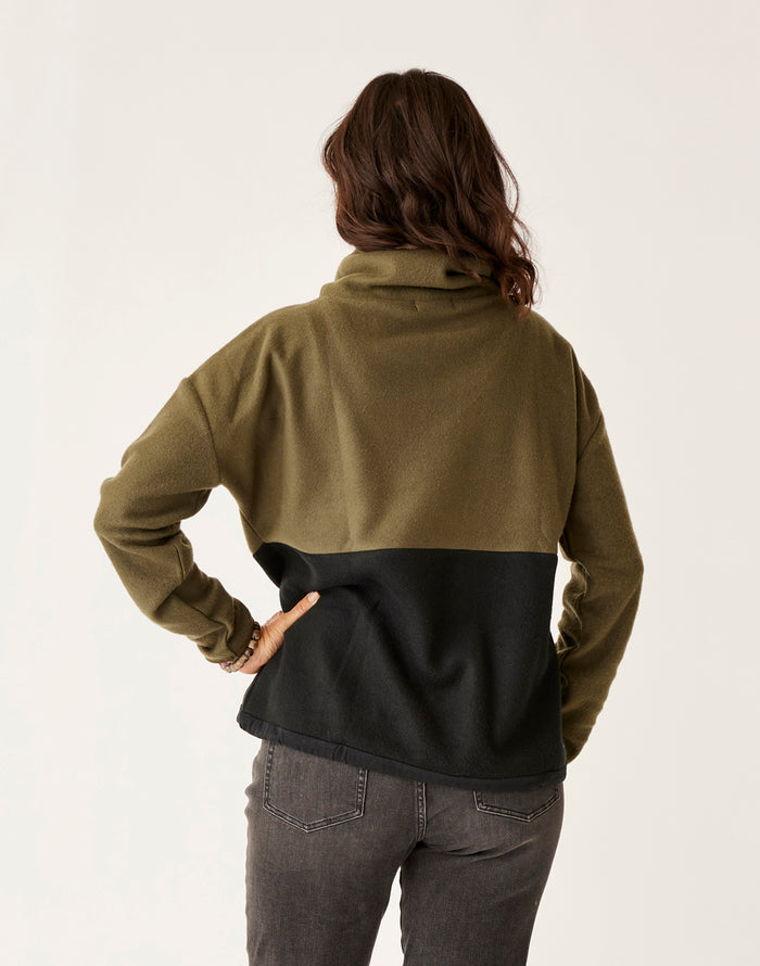 Rowayton Colorblock Cowl: Fir w. Black - FINAL SALE