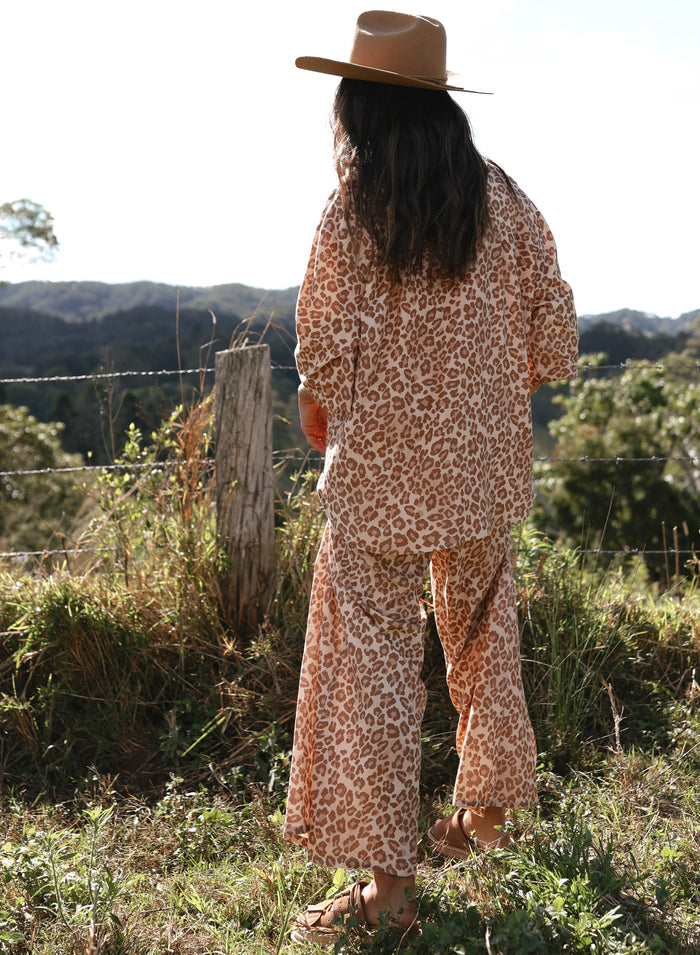 Savanna Linen Blouse