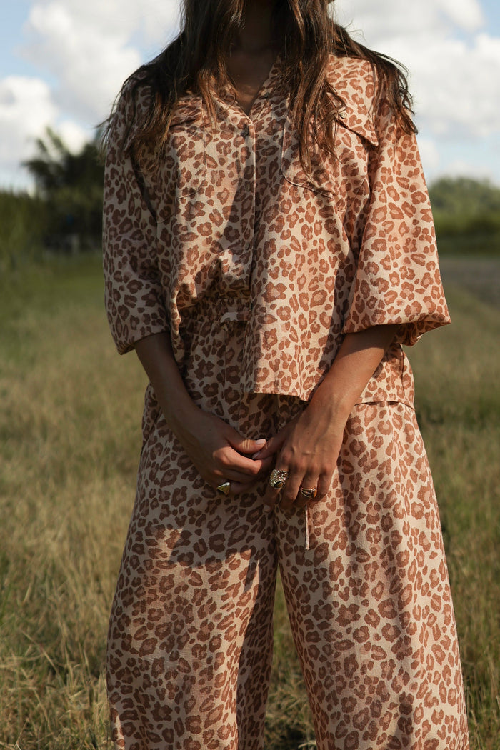 Savanna Linen Blouse