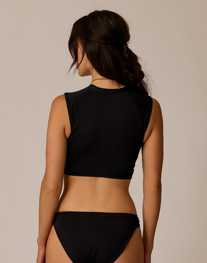 Shoreline Top: Black