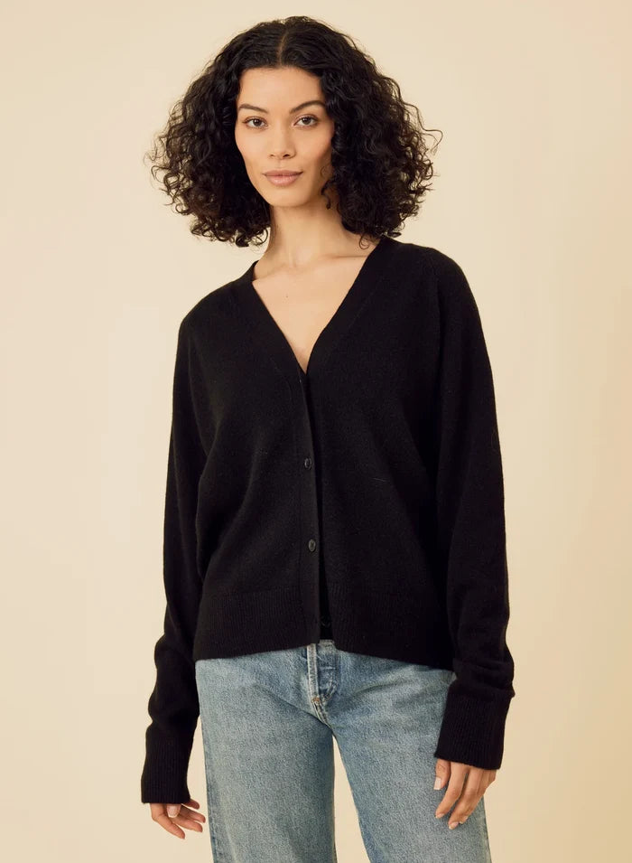 Sloane Cashmere Cardigan Sweaters & Knits One Grey Day