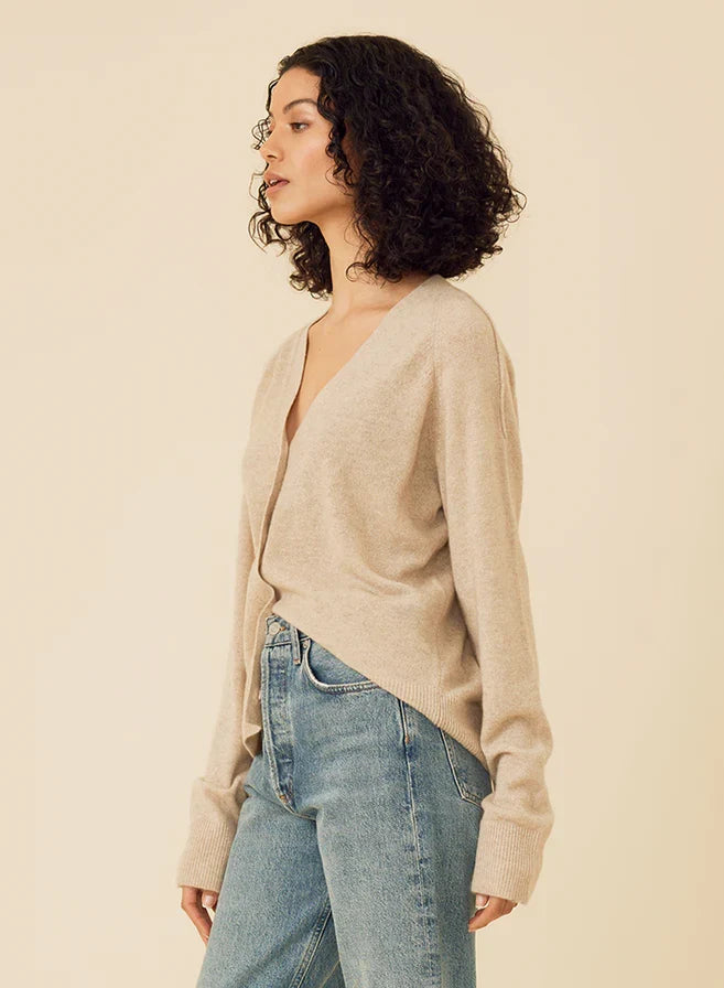 Sloane Cashmere Cardigan Sweaters & Knits One Grey Day