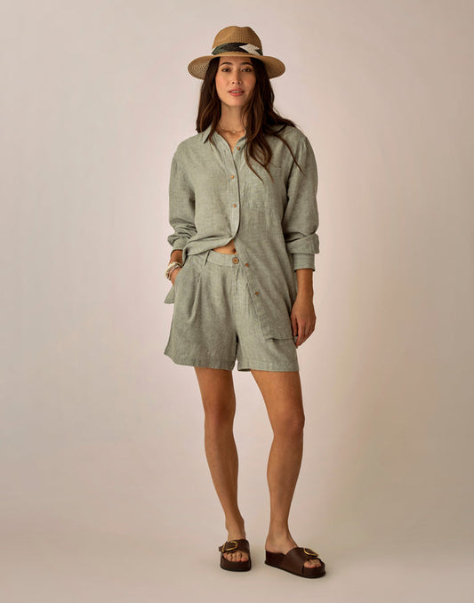 Suki Linen Short: Fatigue Chambray
