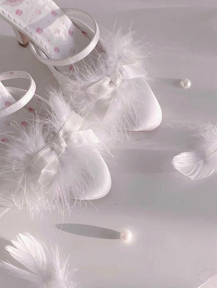 ♡ Swan Lake ♡ - Feather Mule