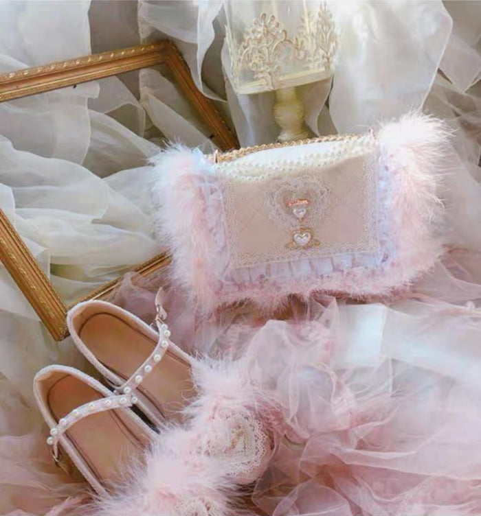 ♡ Swan's Heart ♡ - Feathered Mid Heels