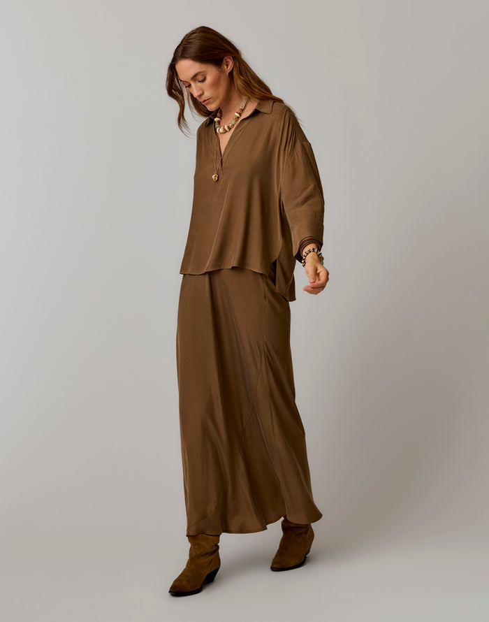 Tess Kindsilk Skirt: Teak