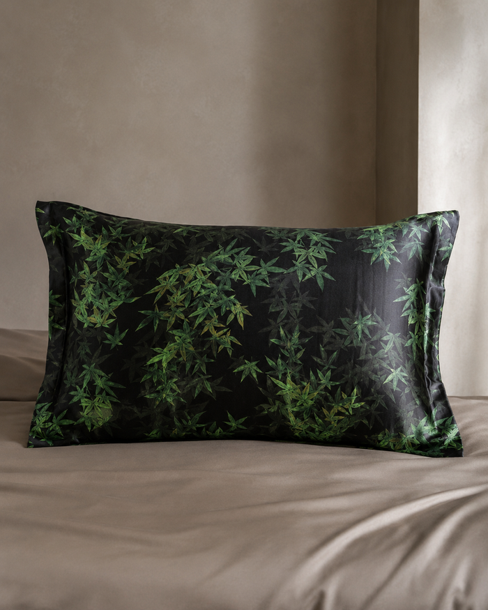 VELSÉE Printed Silk Pillowcase – 40 Momme, 8 Prints