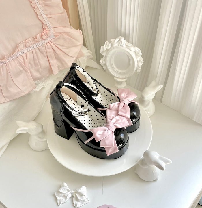 ♡ Window Doll ♡ - High Heels