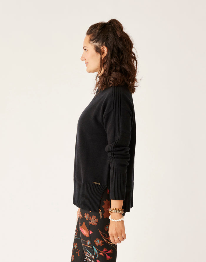 Woodward Sweater: Black