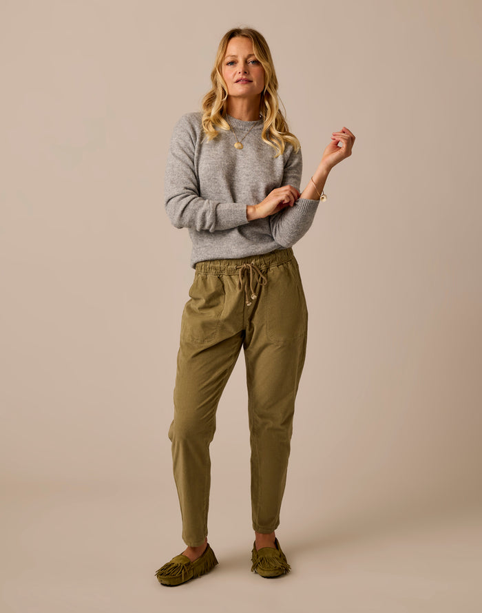 Zoe Buttercord Pant: Kelp