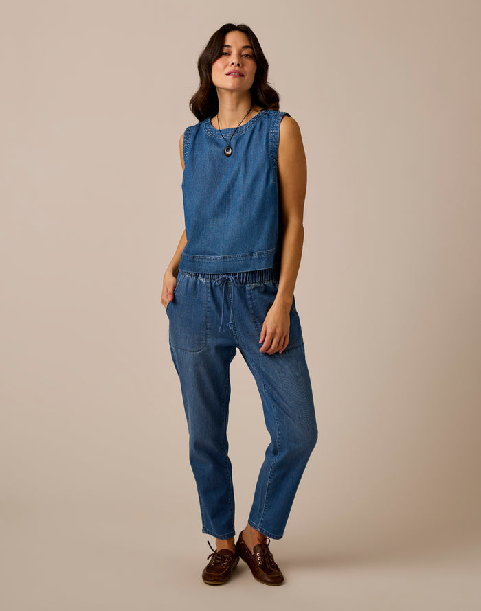 Zoe Lightweight Denim Pant: Magnolia