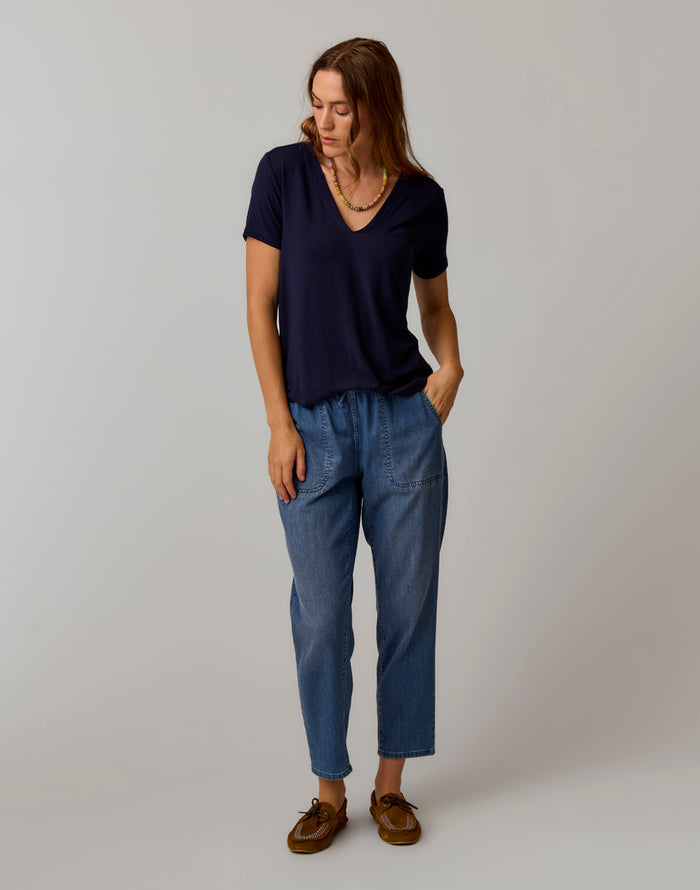 Zoe Lightweight Denim Pant: Magnolia
