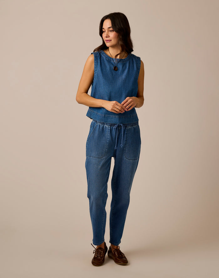 Zoe Lightweight Denim Pant: Magnolia