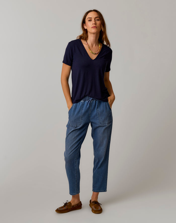 Zoe Lightweight Denim Pant: Magnolia