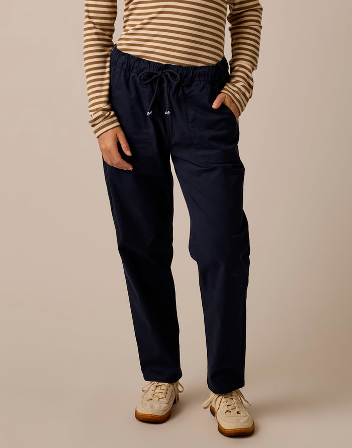 Zoe Twill Pant: Dark Sapphire