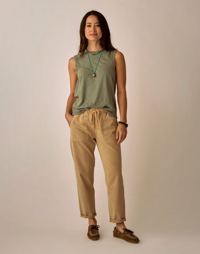 Zoe Twill Pant: Sand