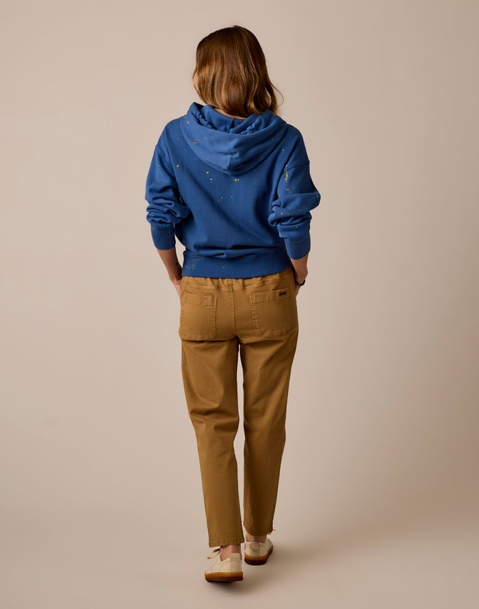 Zoe Twill Pant: Walnut